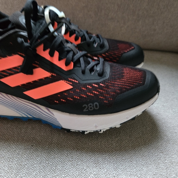 Adidas Terrex Agravic Flow Women Trail Running Pink Black 042025 - Picture 2 of 11